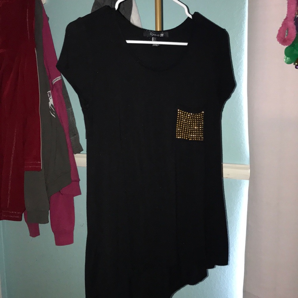 F21 Black blouse w gold detail pocket